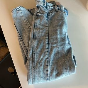 Revice women jeans size 28!